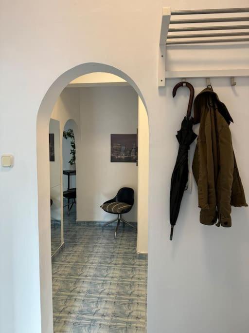 Airy & Beautiful Downtown Apartment Букурещ Екстериор снимка